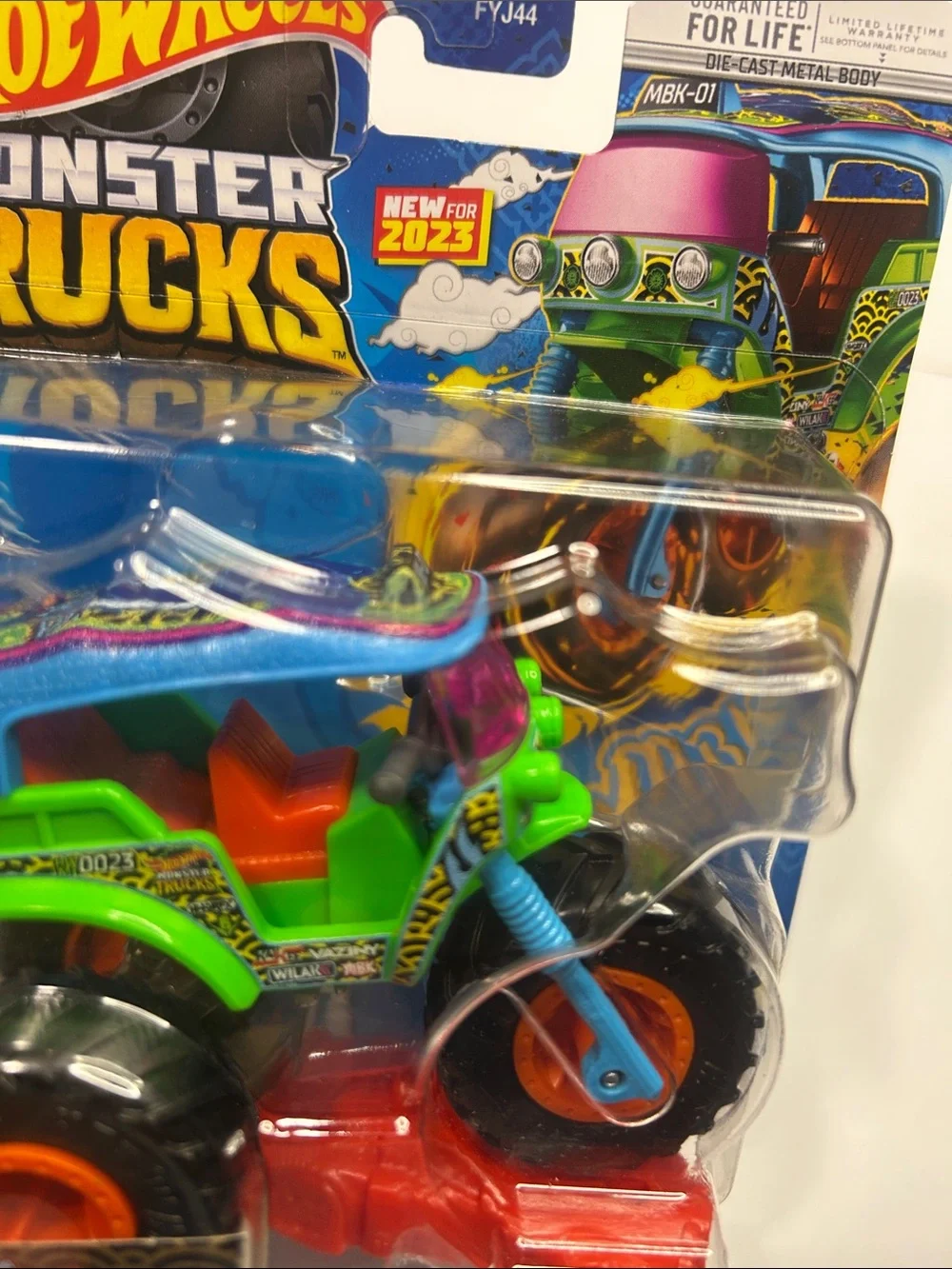Hot Wheels Monster Trucks Tiki 'N' Roll Kids Toy - Green & Blue